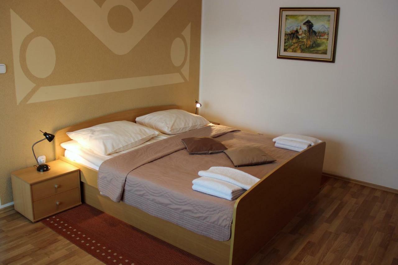 Apartments Koblar 克拉尼斯卡戈拉 外观 照片